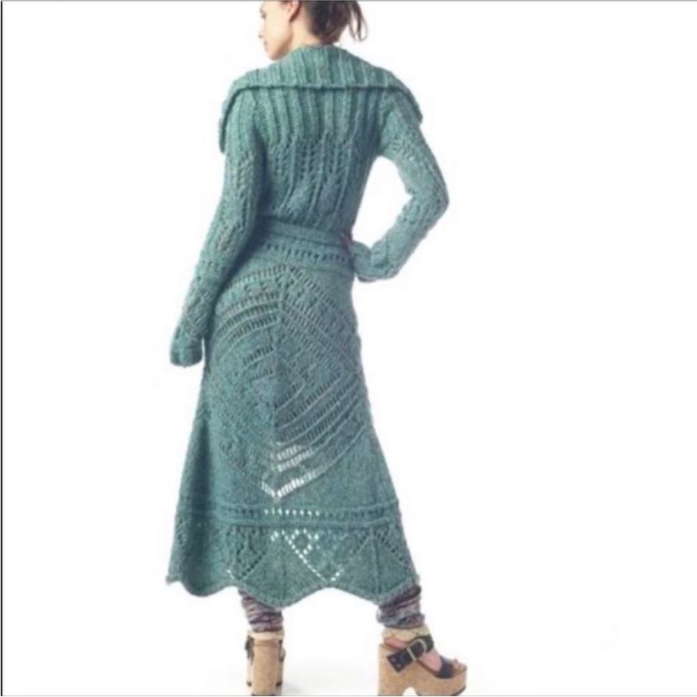 Like new Free People Budapest Dream Crochet duster - Picture 4 of 10